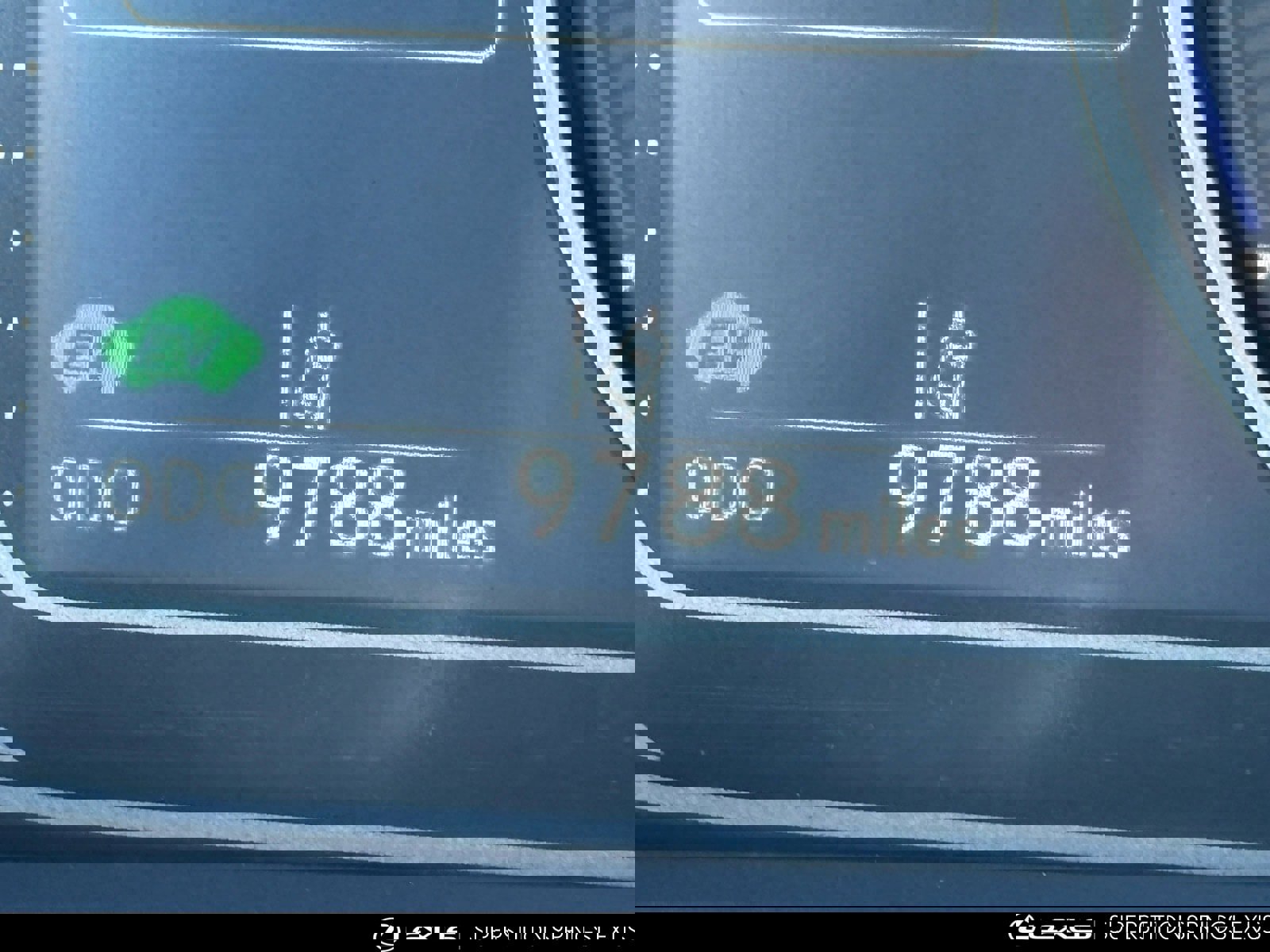 Certified 2024 Lexus UX 250h FWD image 32