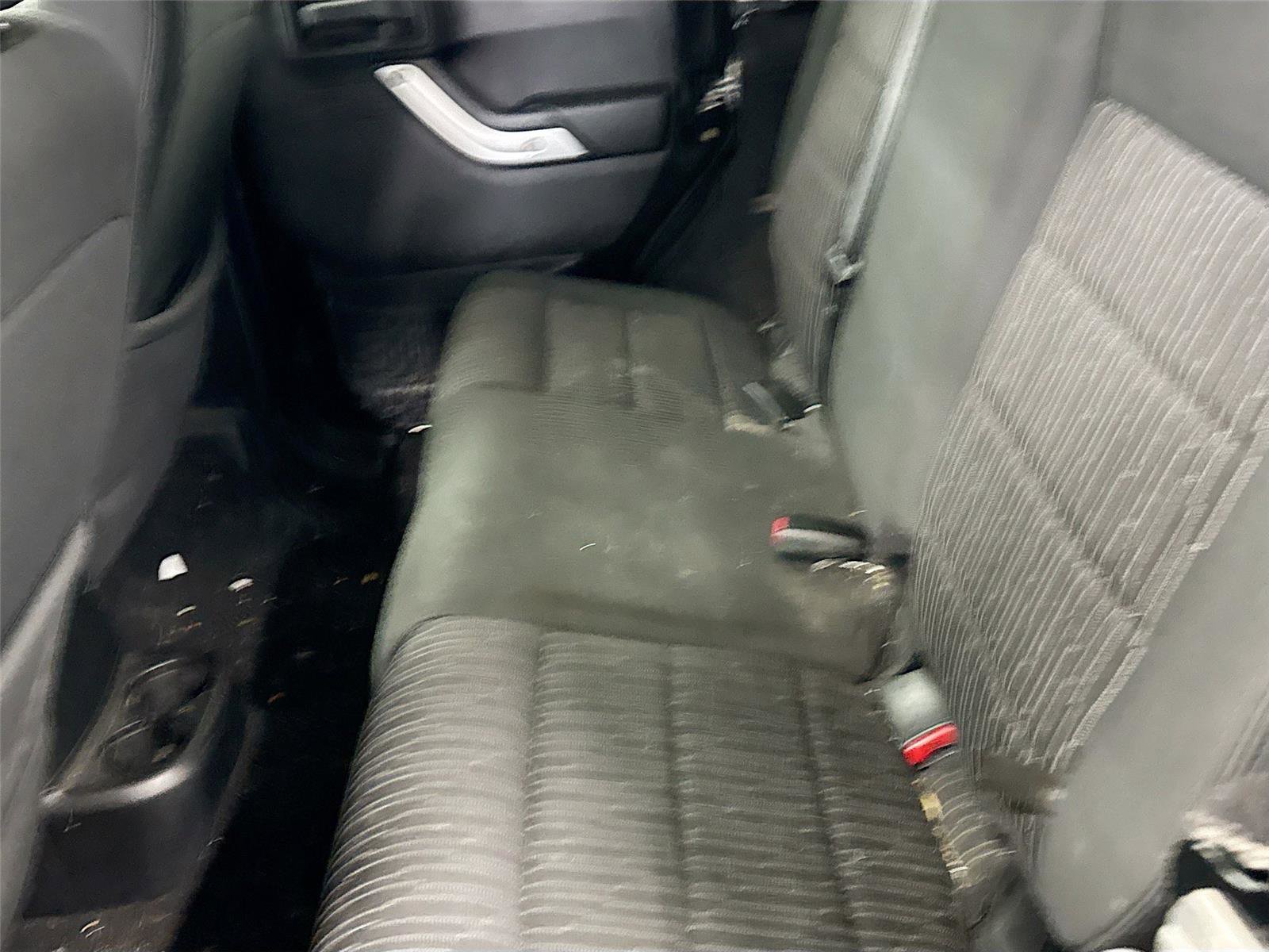 Used 2012 Jeep Wrangler Unlimited Sahara w/ Connectivity Group image 5