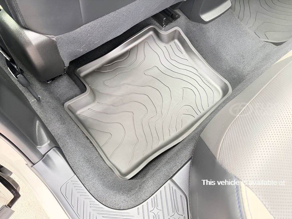 Used 2025 Subaru Forester Limited image 9