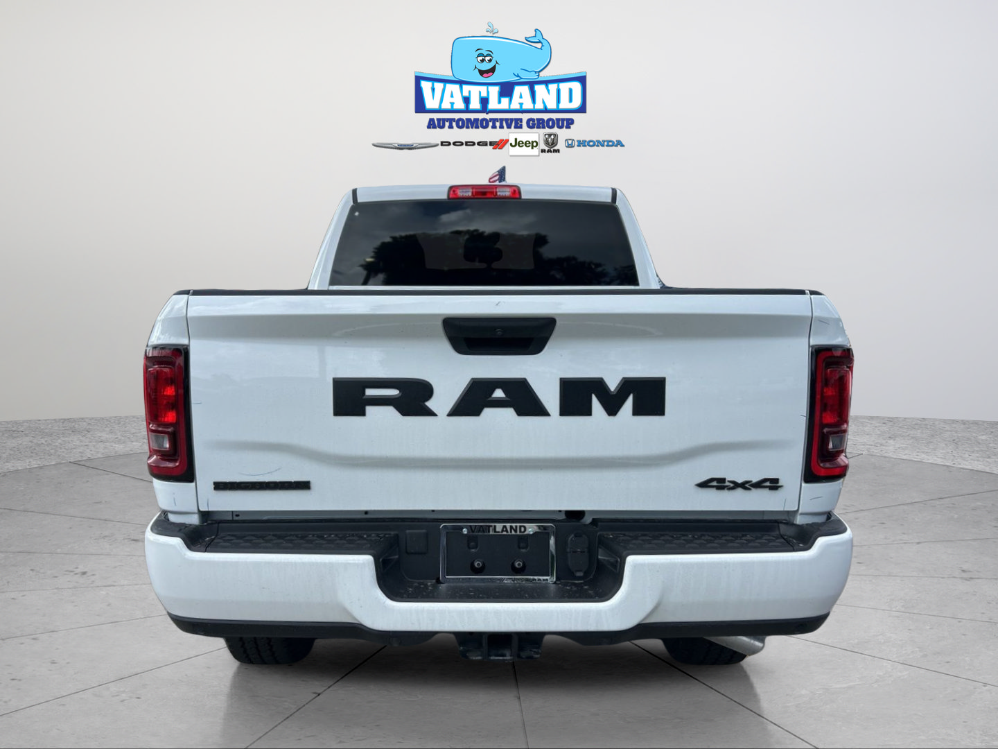 New 2026 RAM 2500 Big Horn AWD/4WD image 4