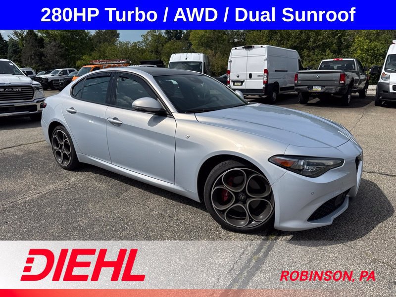 Used 2022 Alfa Romeo Giulia Ti AWD/4WD image 5