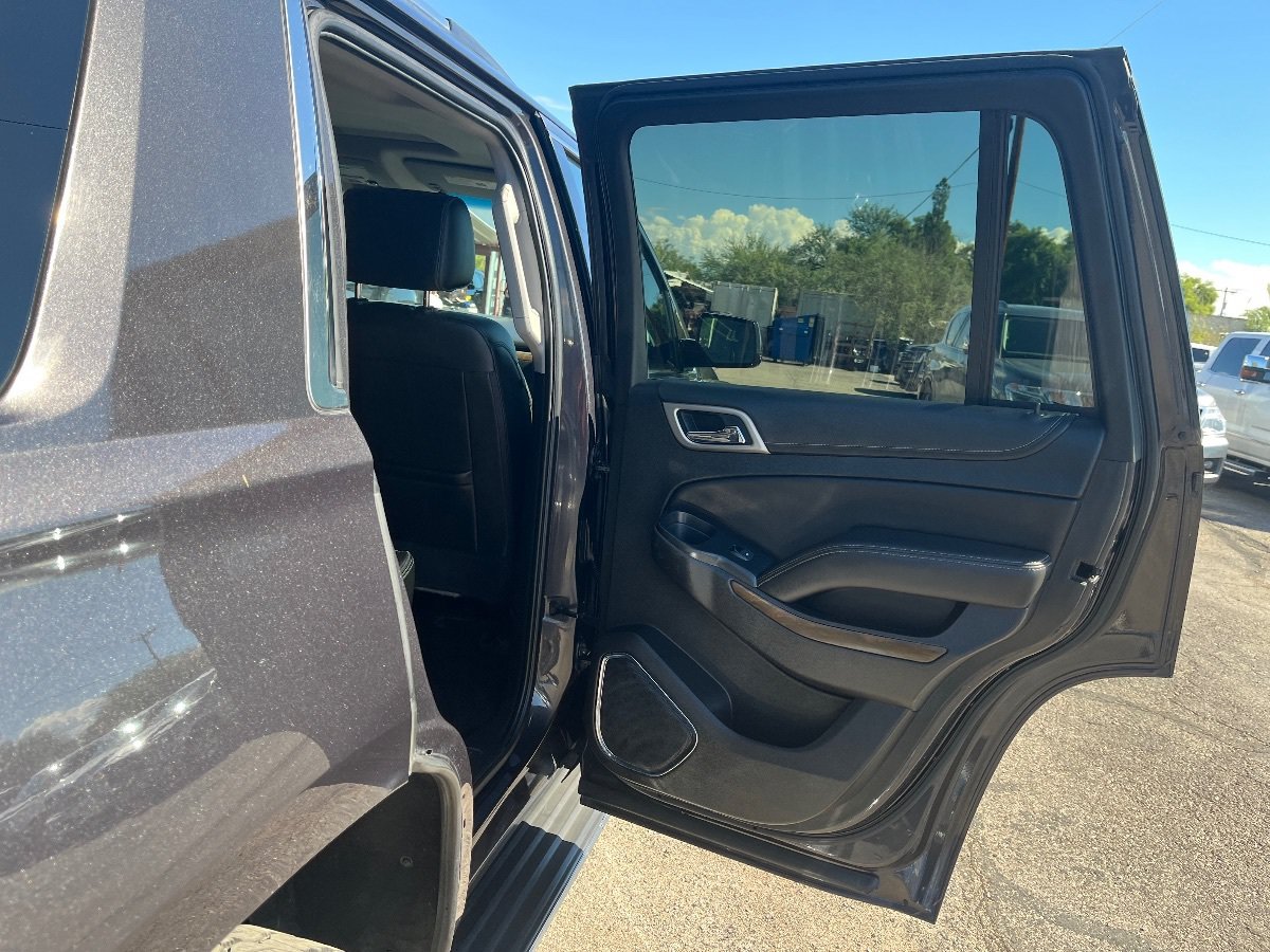 Used 2018 GMC Yukon Denali w/ Open Road Package RWD image 37