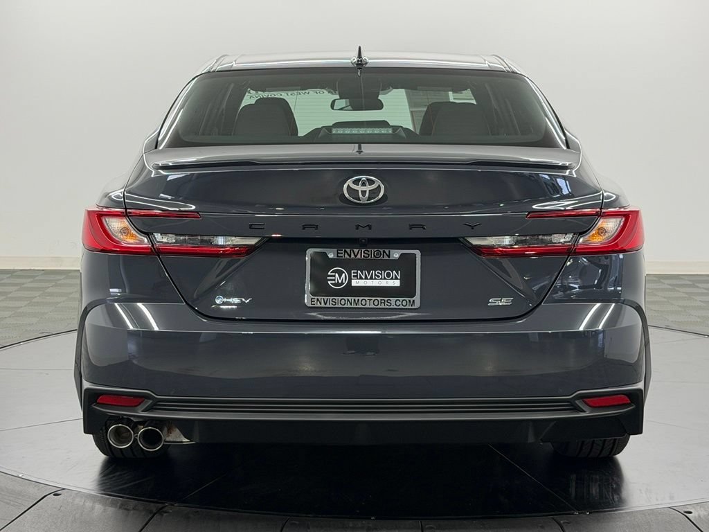 Used 2026 Toyota Camry SE FWD image 11