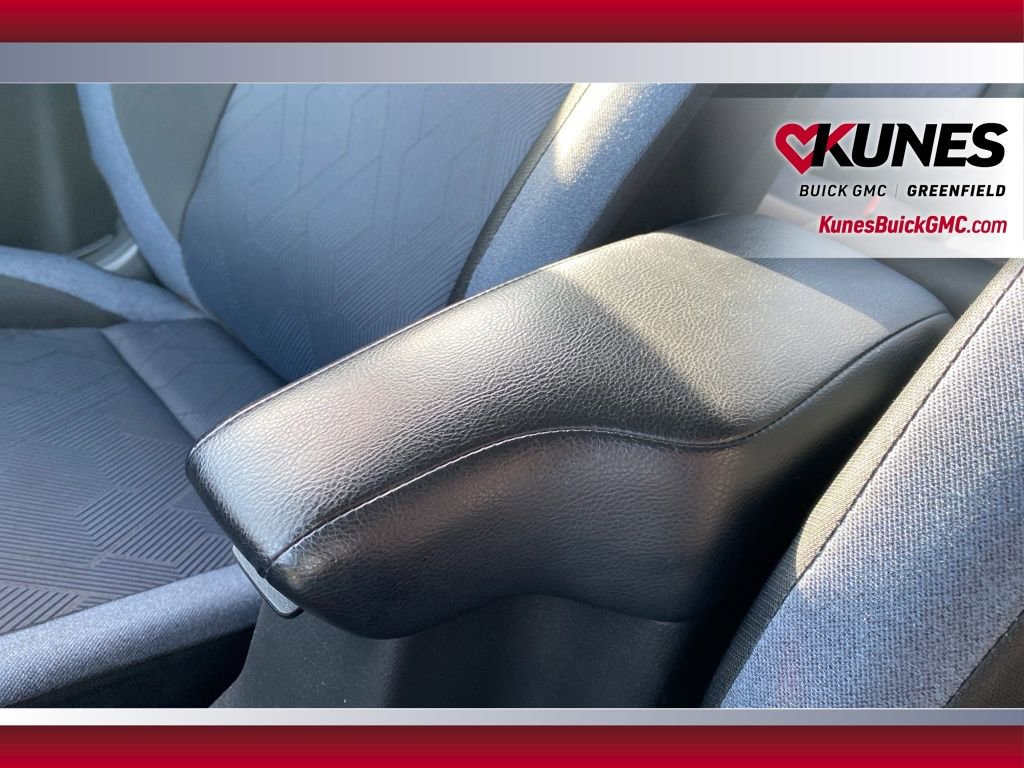 Used 2023 Nissan Versa SV image 26