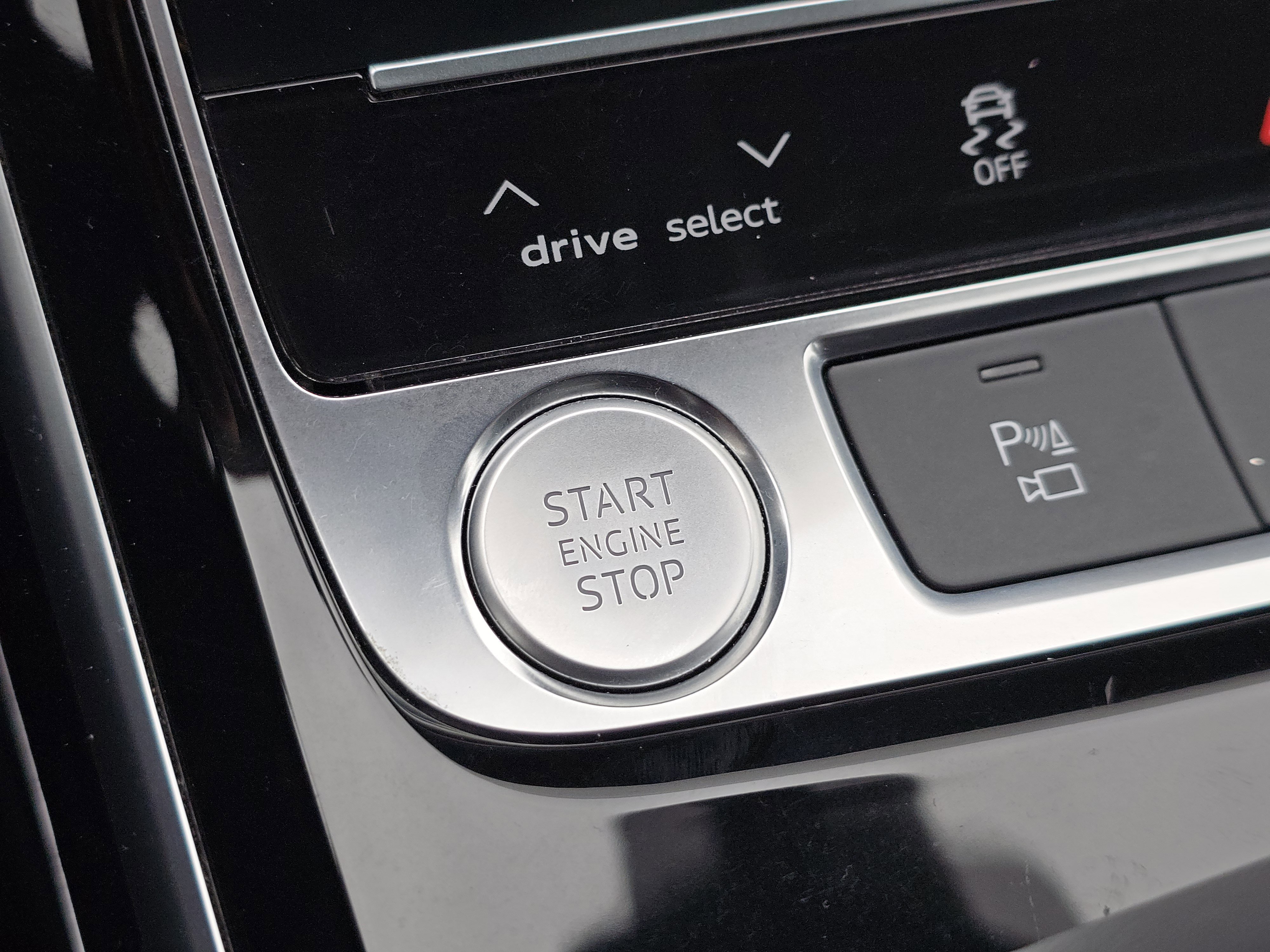 Used 2019 Audi A8 L 3.0T image 25