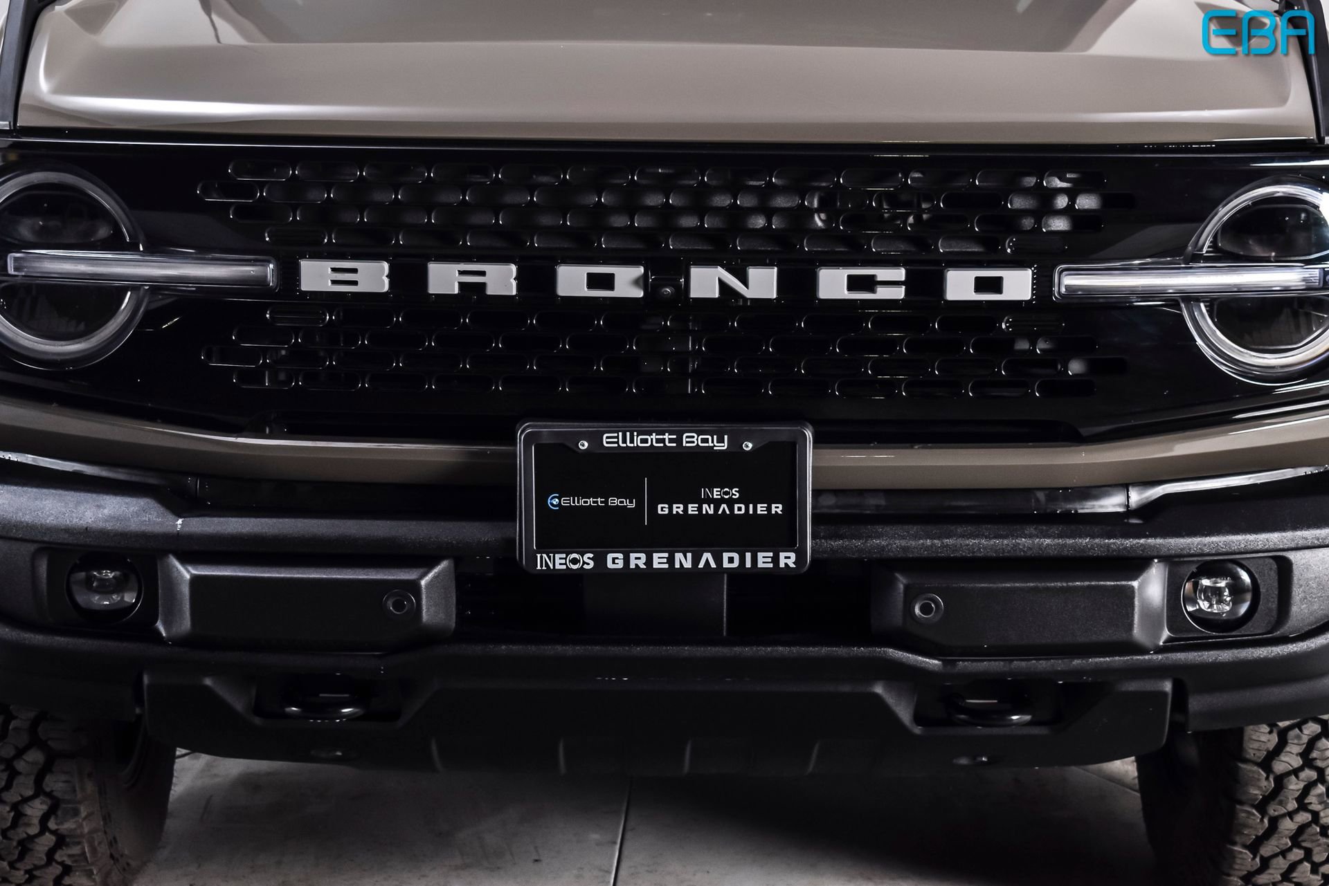 Used 2025 Ford Bronco Outer Banks AWD/4WD image 9