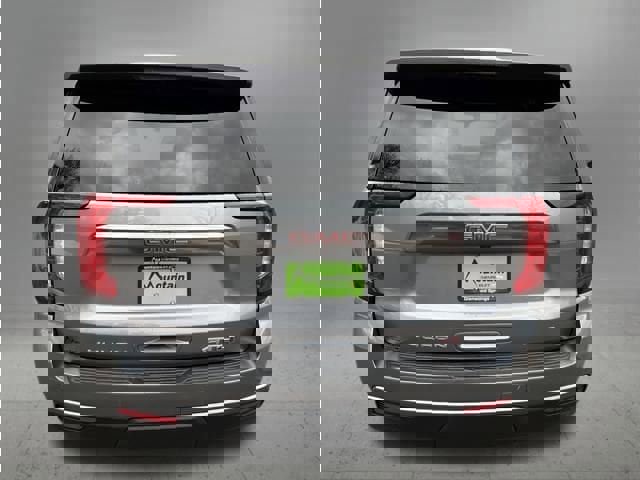 Used 2021 GMC Yukon AT4 w/ Rear Media and Nav Package image 4