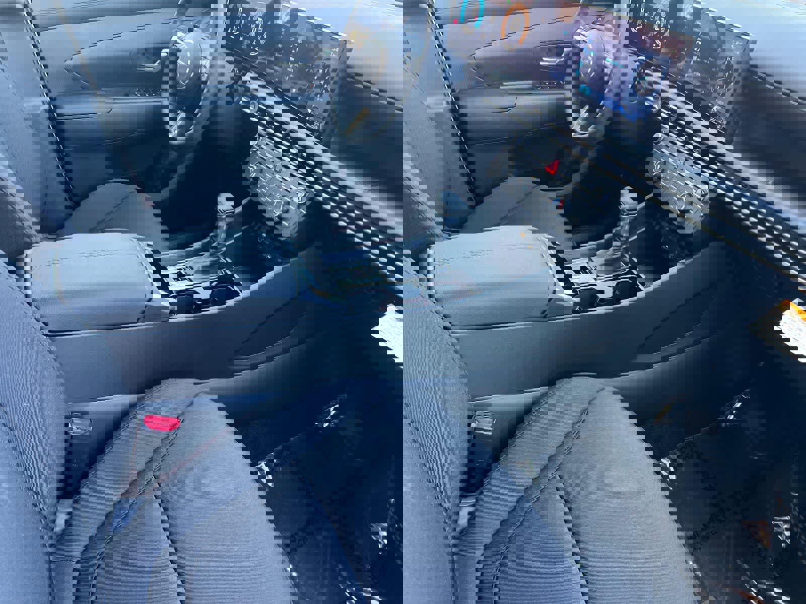 New 2025 Hyundai Tucson SE image 15