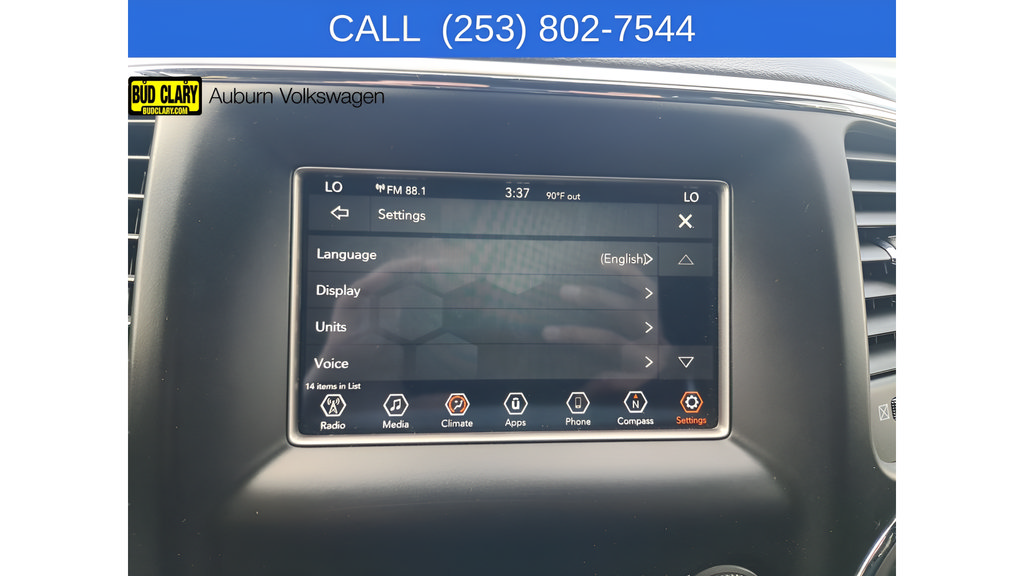 Used 2020 Jeep Grand Cherokee Laredo AWD/4WD image 19