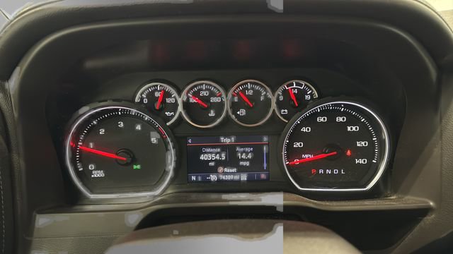 Used 2021 Chevrolet Silverado 3500 LTZ w/ LTZ Convenience Package image 7