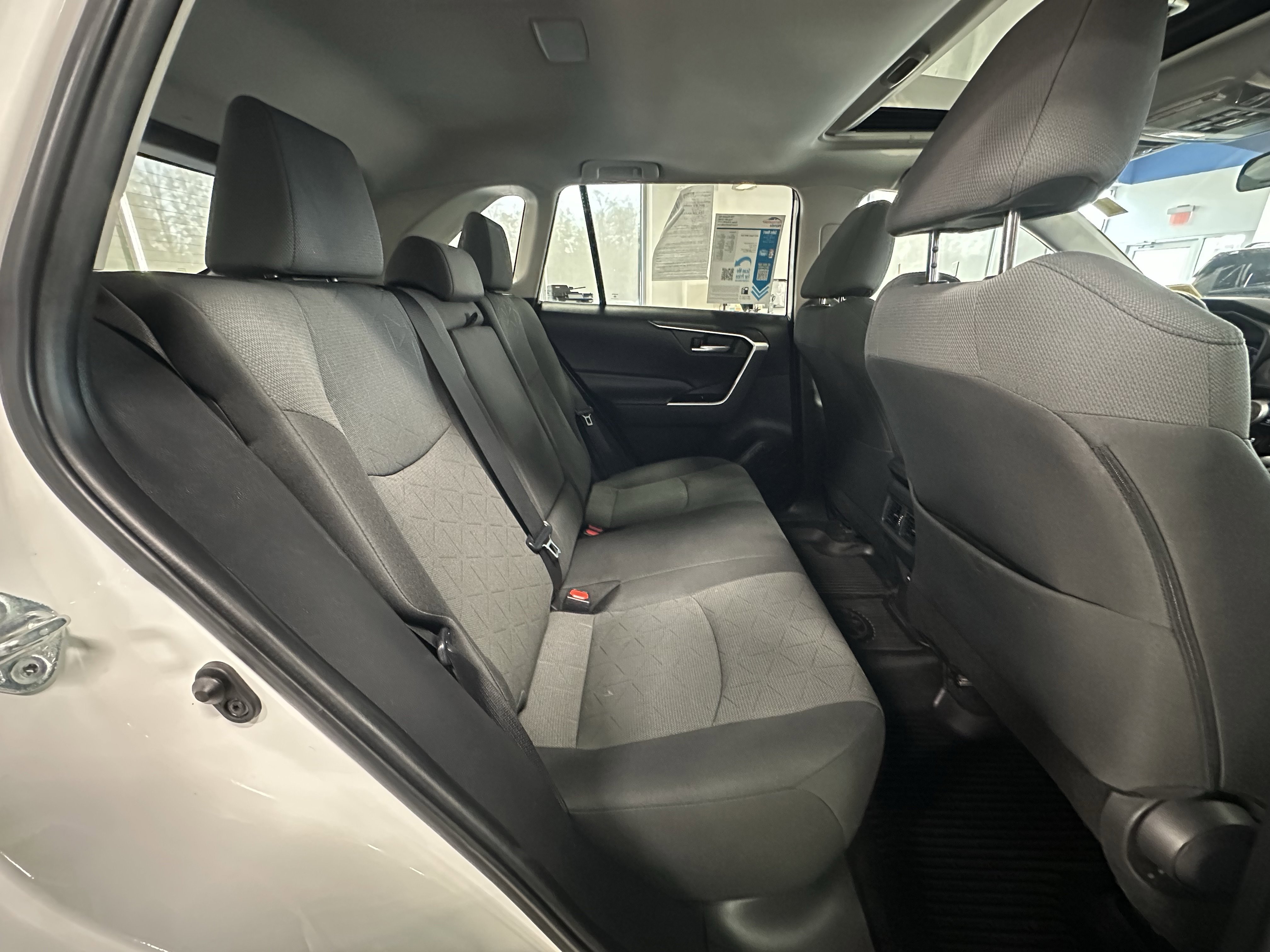 Used 2023 Toyota RAV4 XLE w/ Convenience Package AWD/4WD image 20