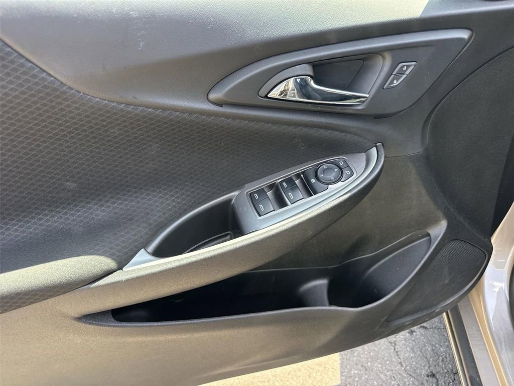 Used 2025 Chevrolet Malibu LT FWD image 20