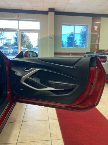 Used 2018 Chevrolet Camaro LT w/ Technology Package image 14