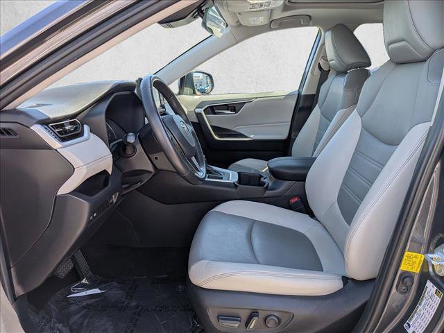 Used 2022 Toyota RAV4 XLE Premium FWD image 16