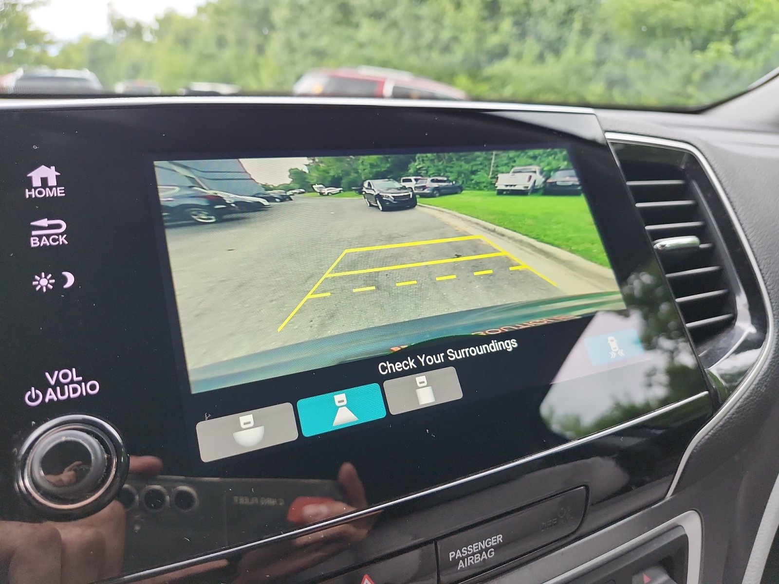 Used 2020 Honda Pilot EX image 3