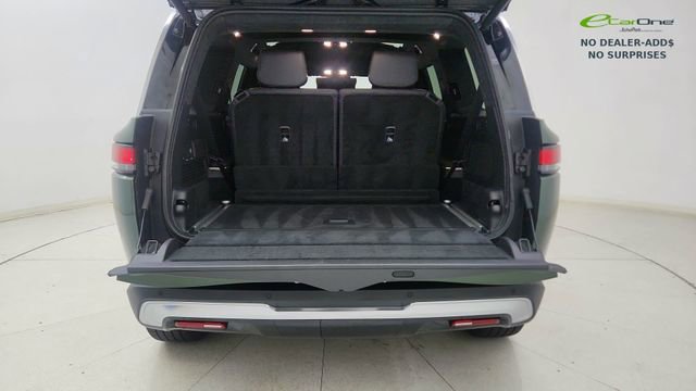 Used 2024 Rivian R1S Adventure AWD/4WD image 14
