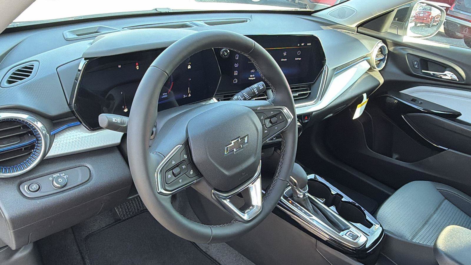 New 2026 Chevrolet Trax LT w/ Driver Confidence Package FWD image 19