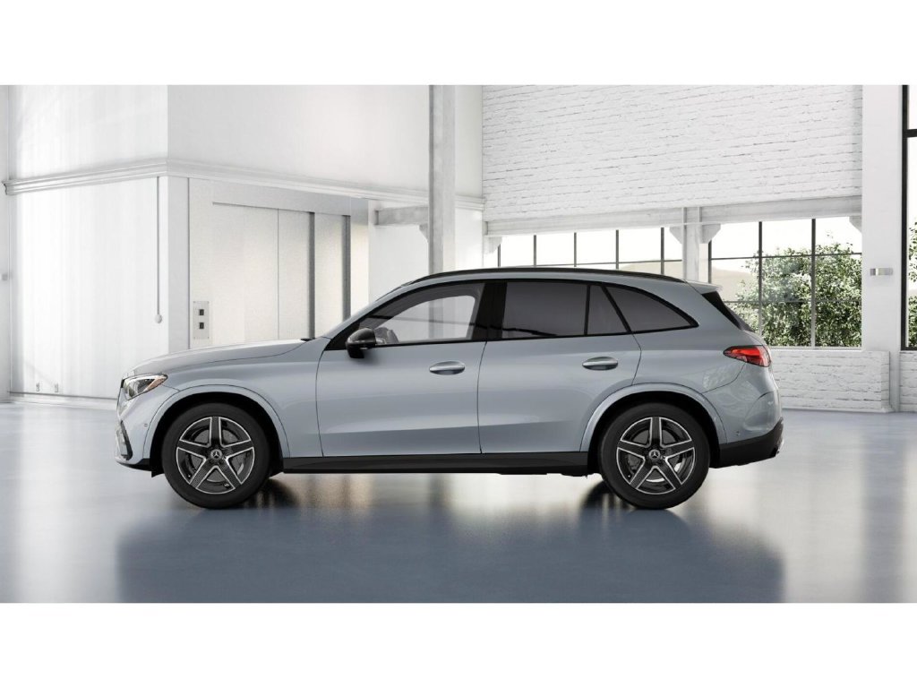 Used 2026 Mercedes-Benz GLC 300 4MATIC image 34