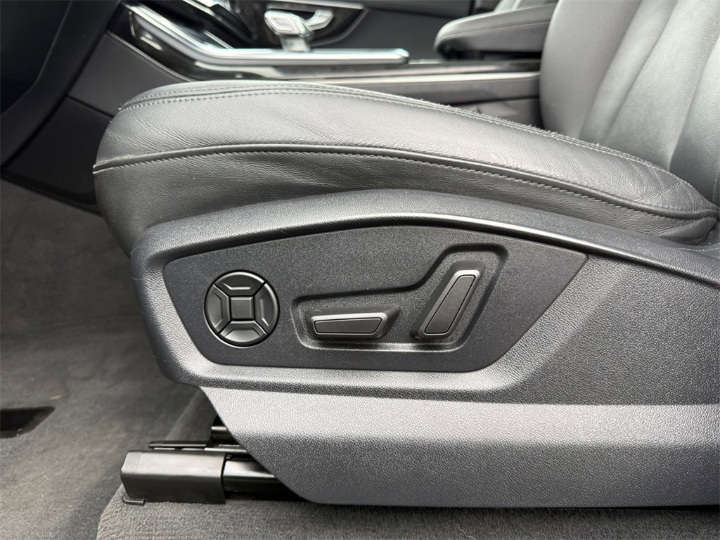 Used 2023 Audi Q7 2.0T Premium w/ Convenience Package image 10