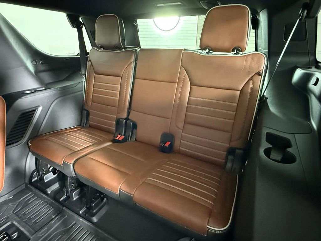 Certified 2023 GMC Yukon Denali Ultimate w/ LPO, Floor Liner Package image 14