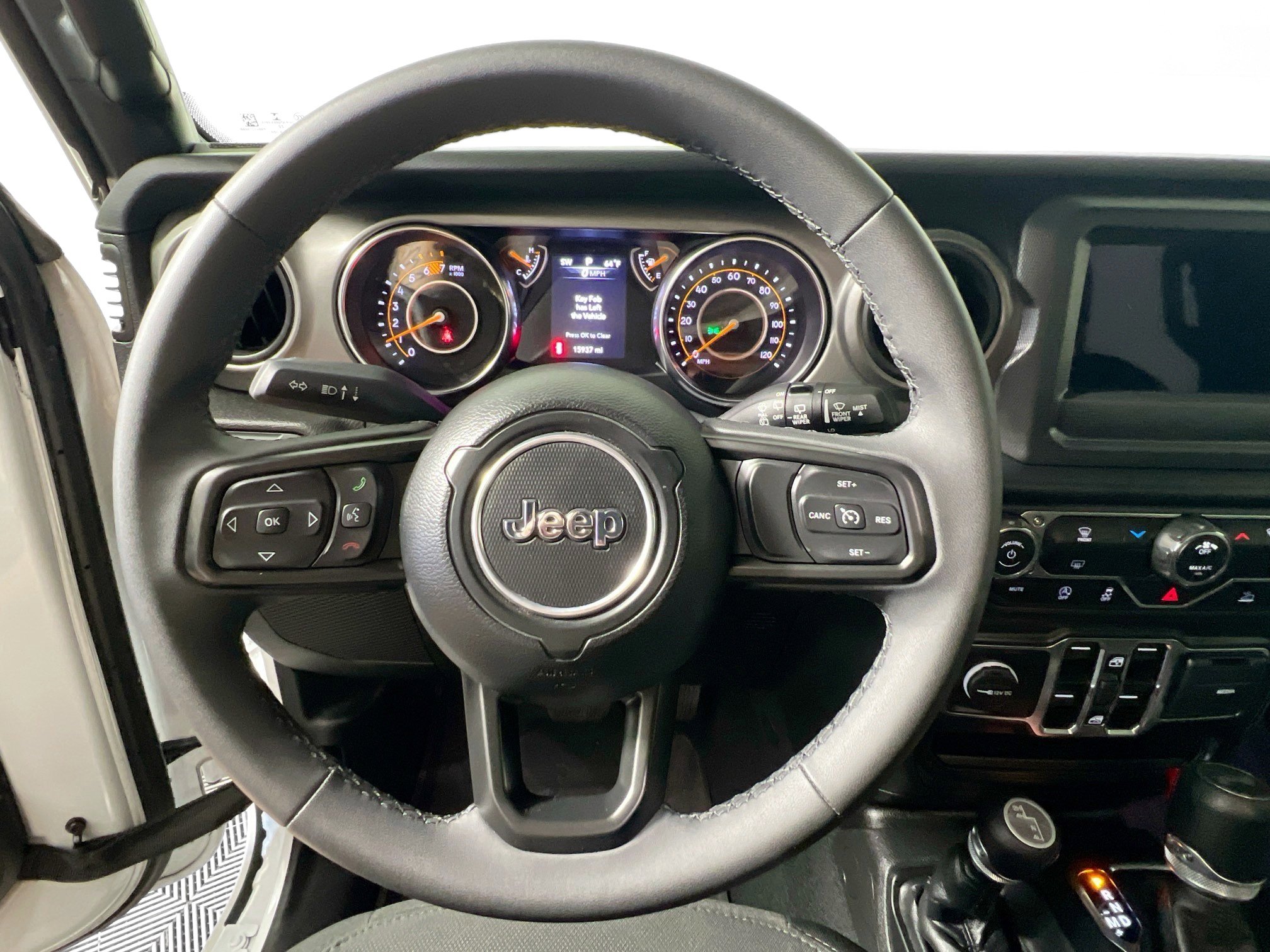 Used 2023 Jeep Wrangler Unlimited Sport AWD/4WD image 17
