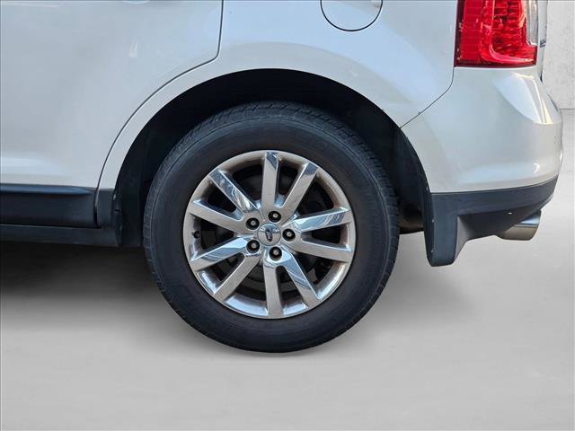 Used 2011 Ford Edge SEL w/ 202A Rapid Spec Order Code image 26