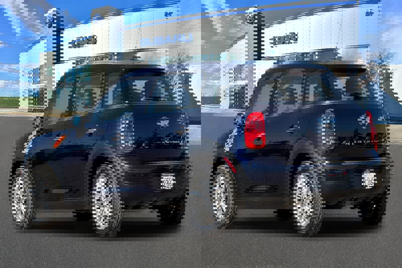 Used 2014 MINI Cooper Countryman image 8