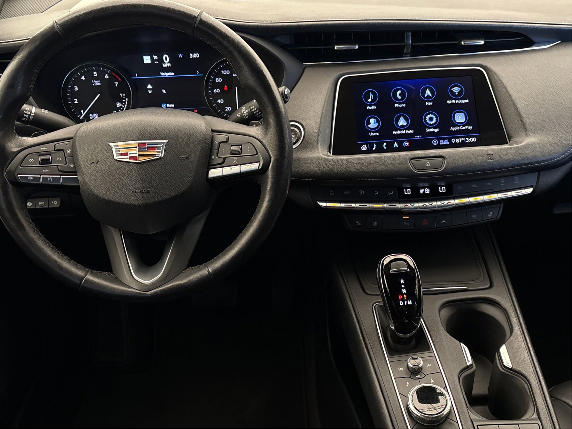 Used 2020 Cadillac XT4 Premium Luxury image 16