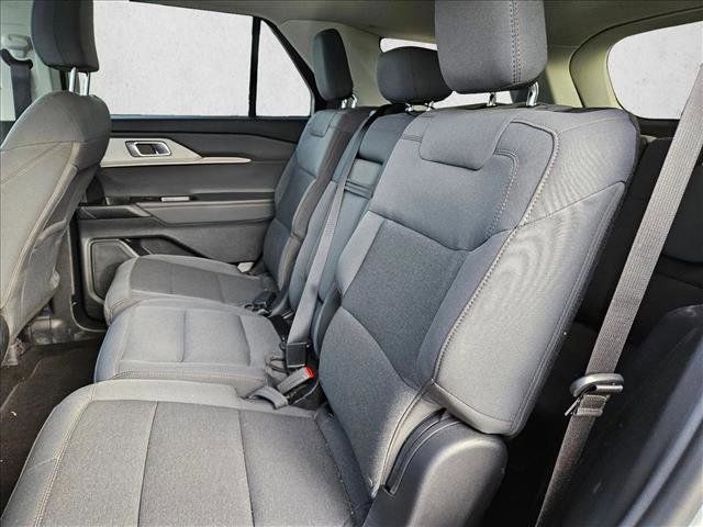 Certified 2025 Ford Explorer Active image 18