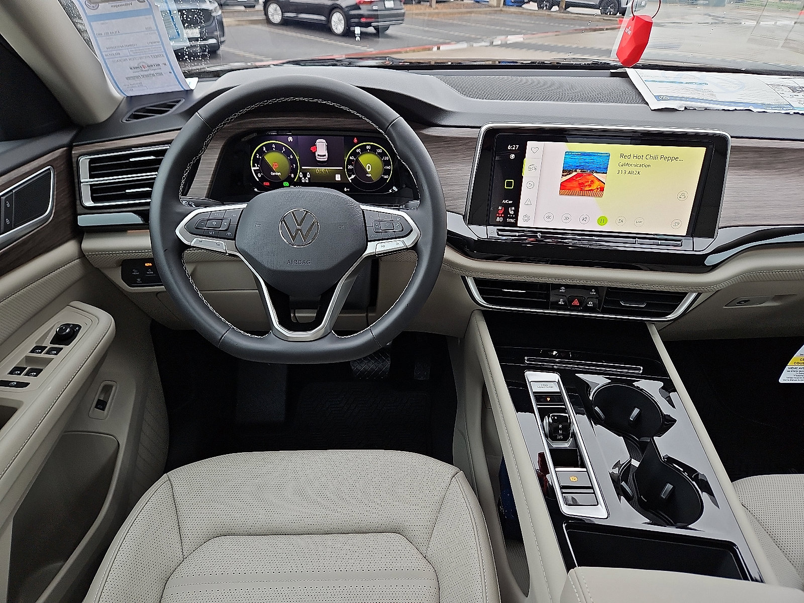 New 2026 Volkswagen Atlas SEL image 9