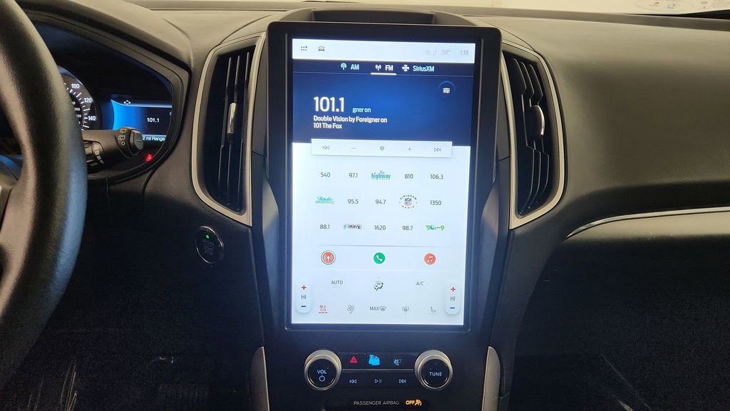 Used 2022 Ford Edge SEL w/ Convenience Package image 13