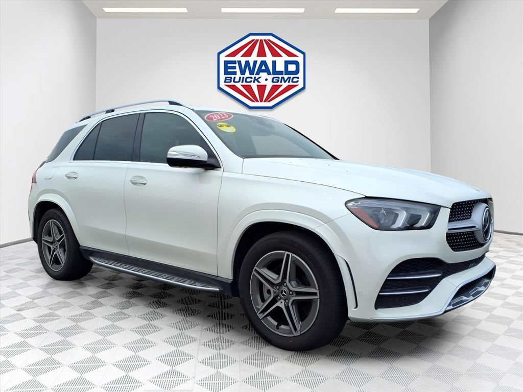 Used 2023 Mercedes-Benz GLE 450 4MATIC image 2