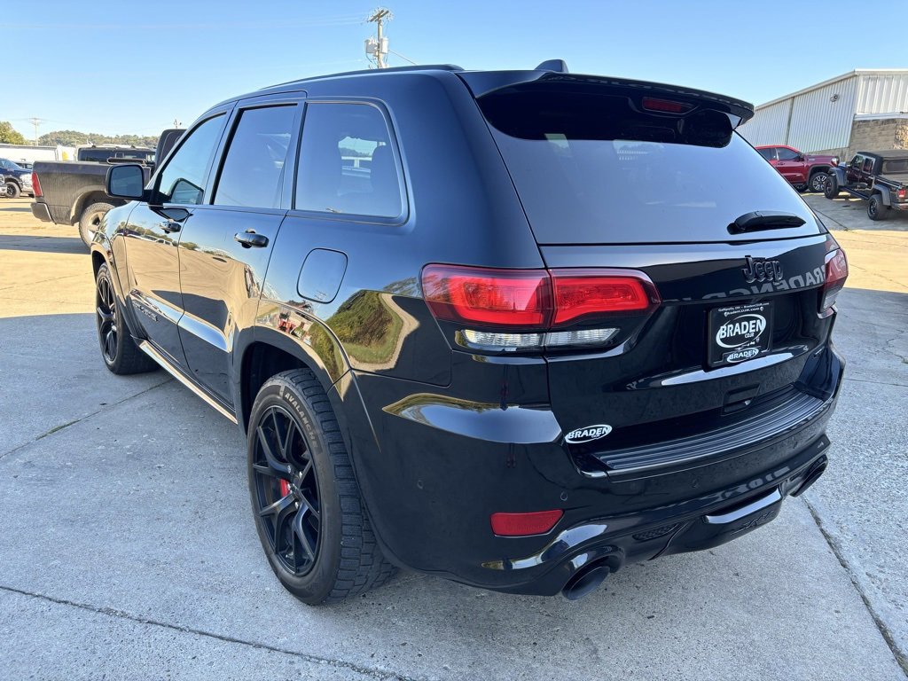 Used 2020 Jeep Grand Cherokee SRT image 5