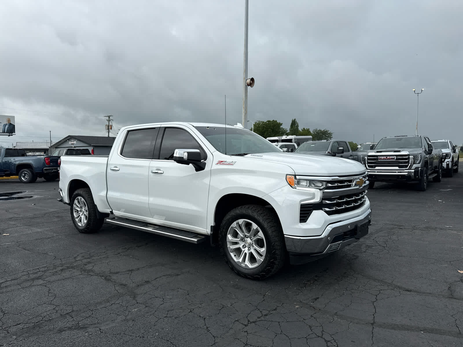 Certified 2023 Chevrolet Silverado 1500 LTZ w/ Z71 Off-Road Package AWD/4WD image 7