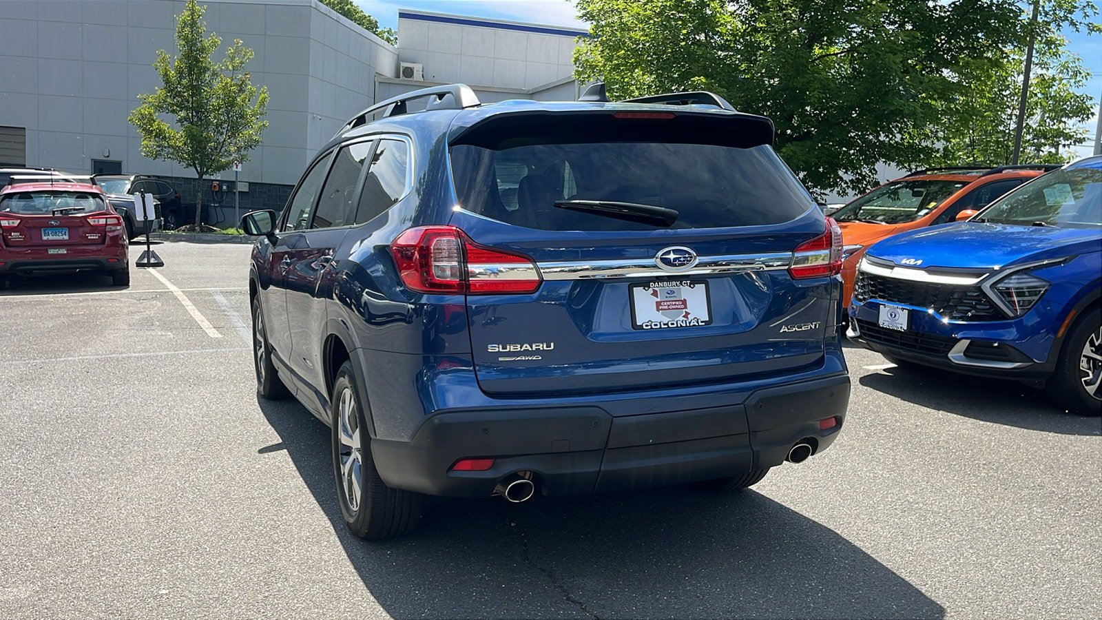 Certified 2022 Subaru Ascent Premium w/ Convenience Package AWD/4WD image 8