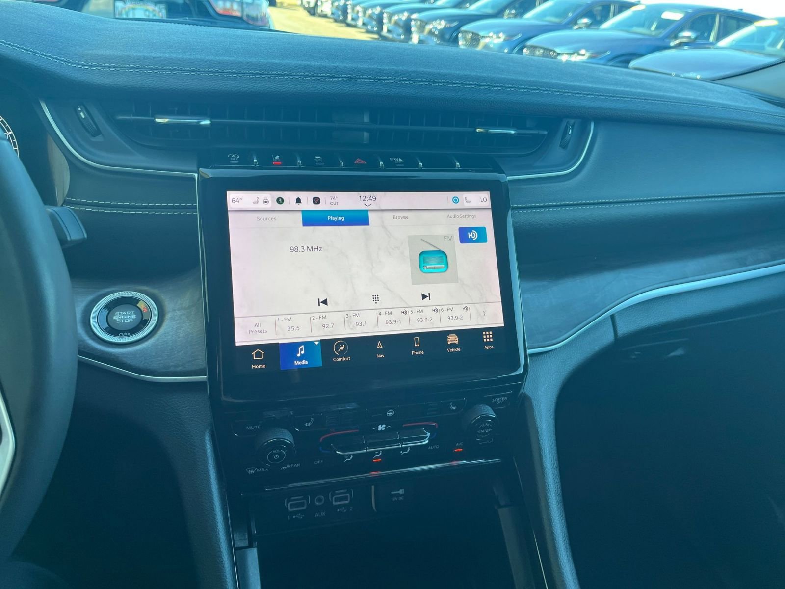 Used 2023 Jeep Grand Cherokee L Limited image 18