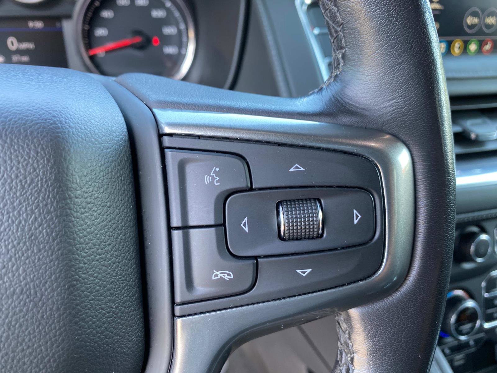 Used 2021 Chevrolet Tahoe Z71 w/ Z71 Signature Package image 17