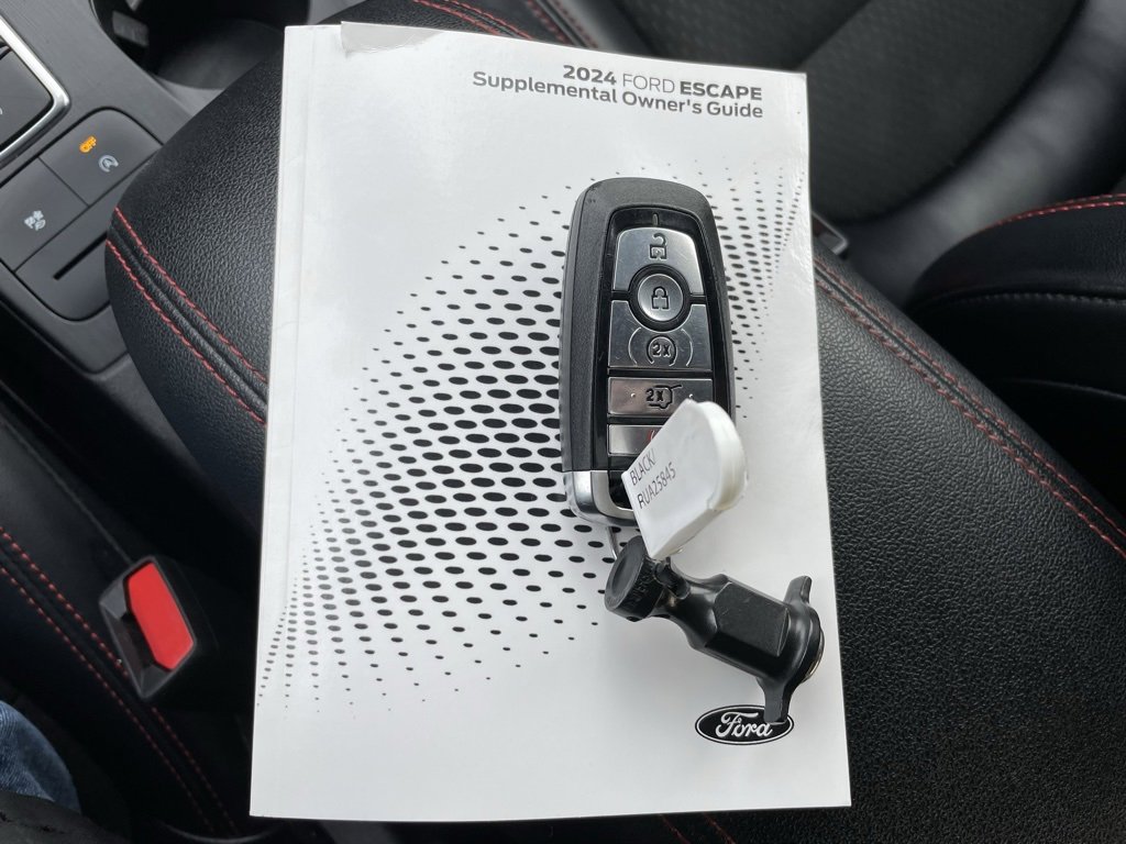 Used 2024 Ford Escape ST-Line image 53