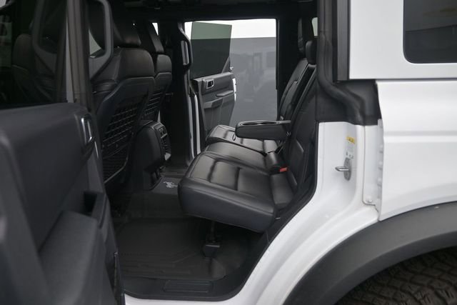 Used 2025 Ford Bronco Badlands AWD/4WD image 13