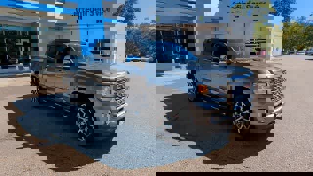 Certified 2022 GMC Canyon Denali image 2