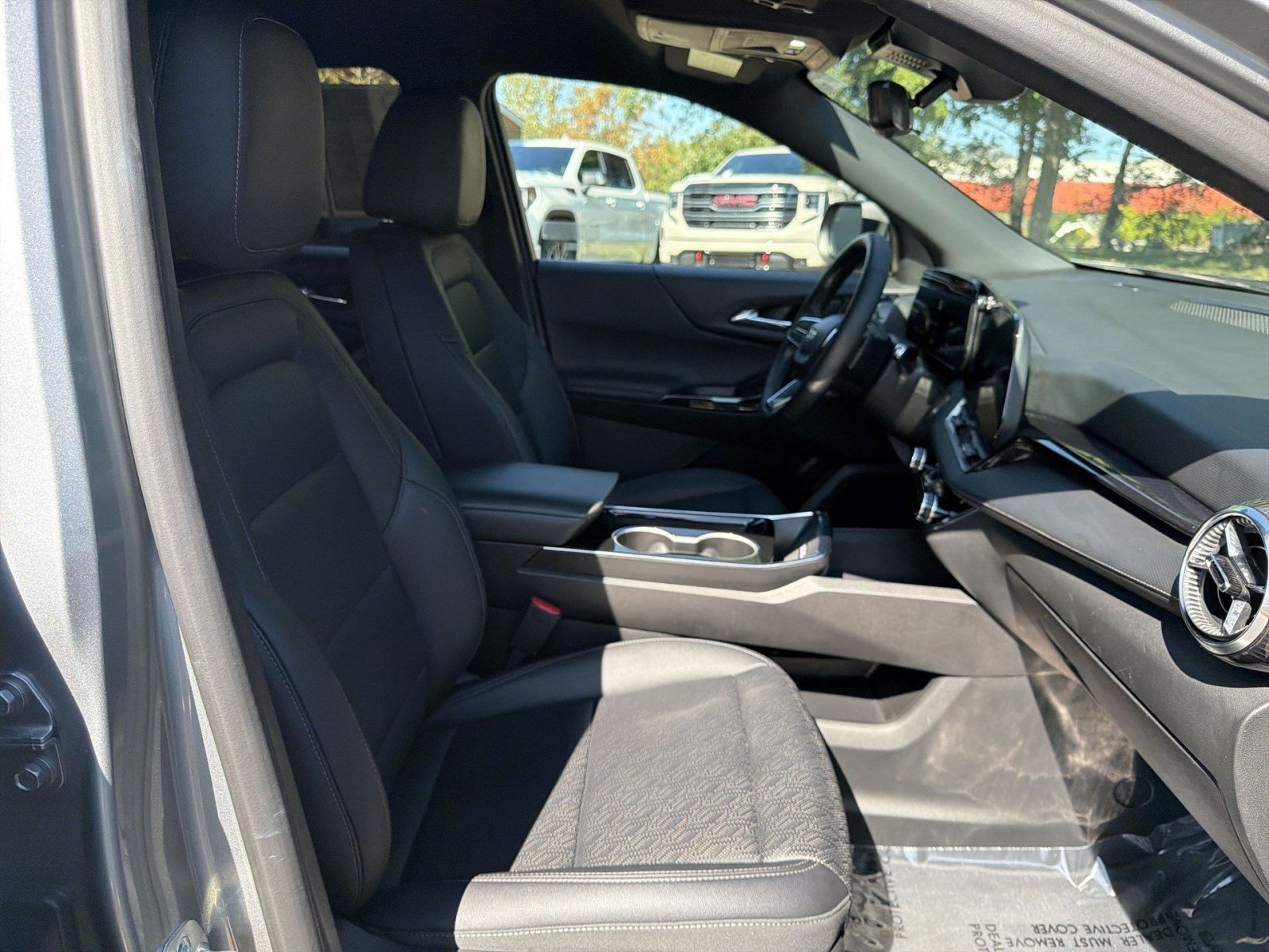 Used 2025 Chevrolet Equinox LT w/ Convenience Package II AWD/4WD image 26
