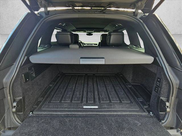 Used 2020 Land Rover Range Rover Long Wheelbase Autobiography AWD/4WD image 16