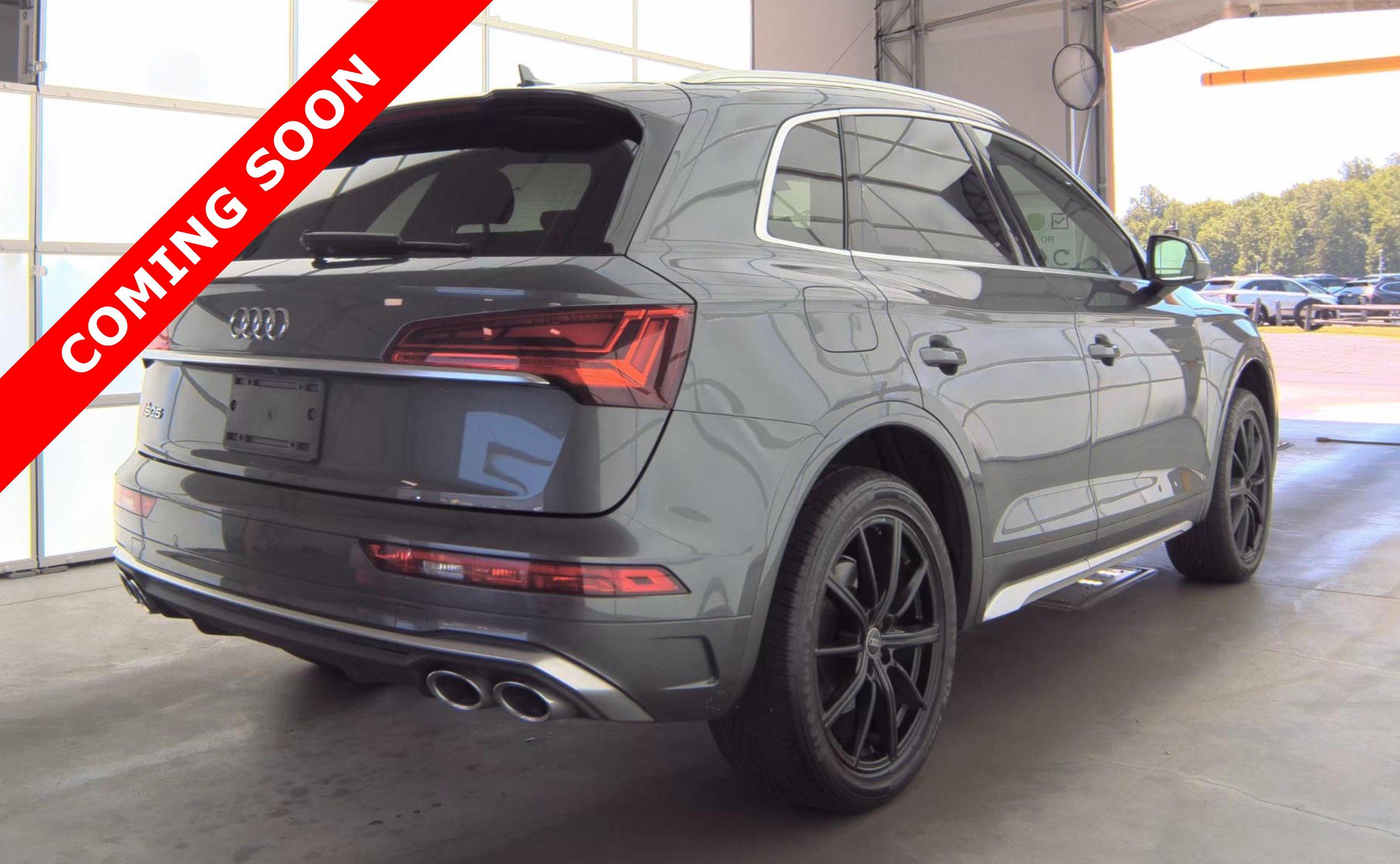 Used 2022 Audi SQ5 Premium w/ Convenience Package AWD/4WD image 4