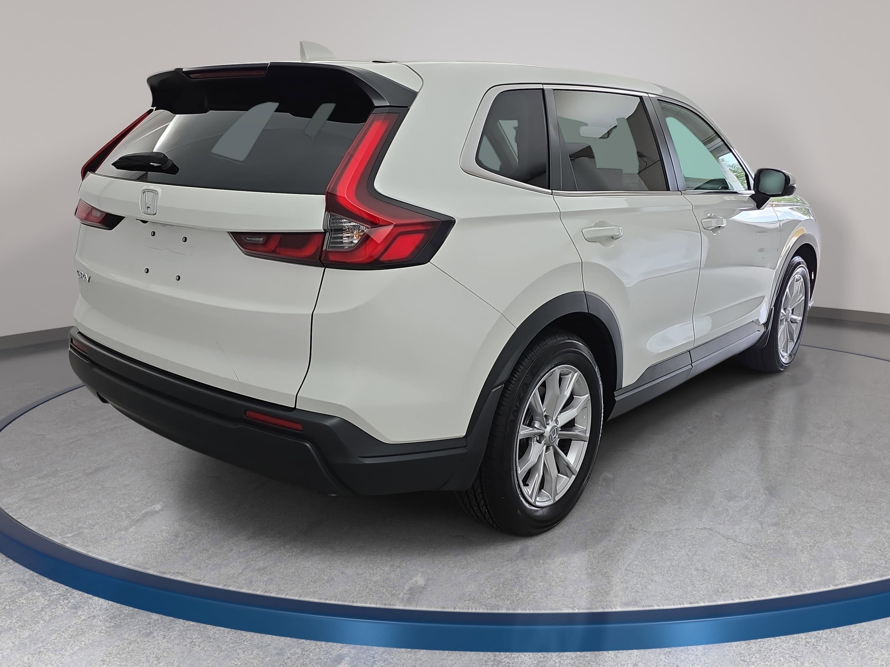 Certified 2025 Honda CR-V EX image 5