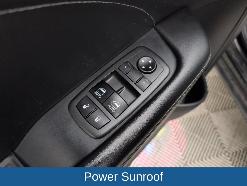 Used 2019 Dodge Challenger R/T Scat Pack w/ Plus Package RWD image 28