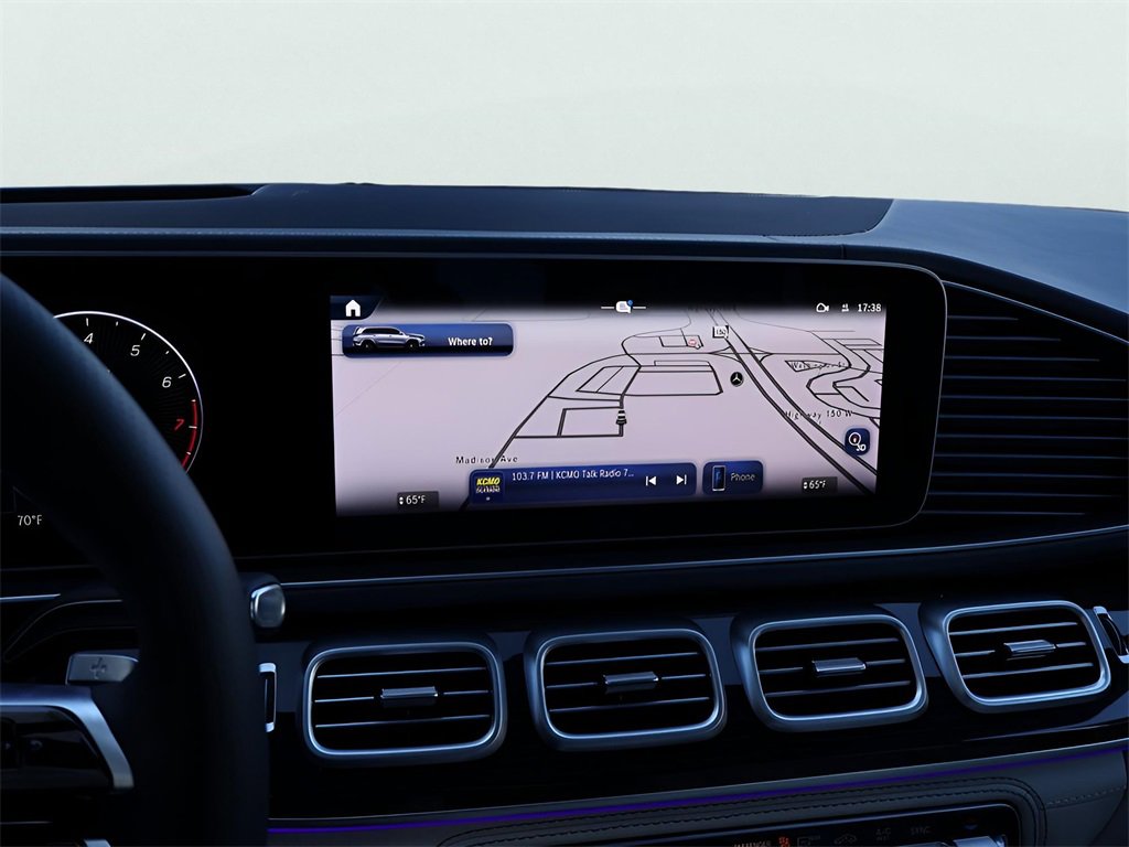 New 2026 Mercedes-Benz GLS 580 4MATIC image 24