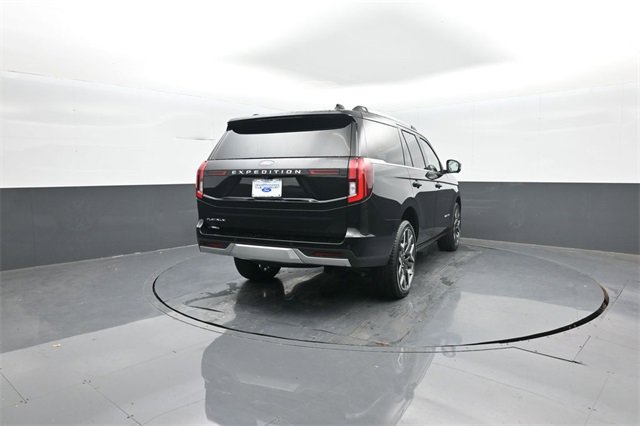 New 2025 Ford Expedition Platinum w/ Platinum Ultimate Package image 7