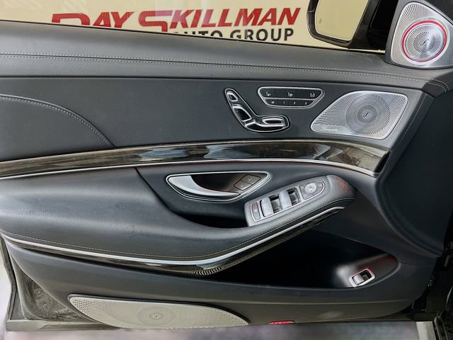 Used 2015 Mercedes-Benz S 550 Sedan image 32