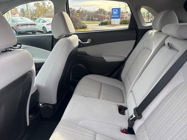 Certified 2023 Hyundai Kona SEL w/ Convenience Package image 19