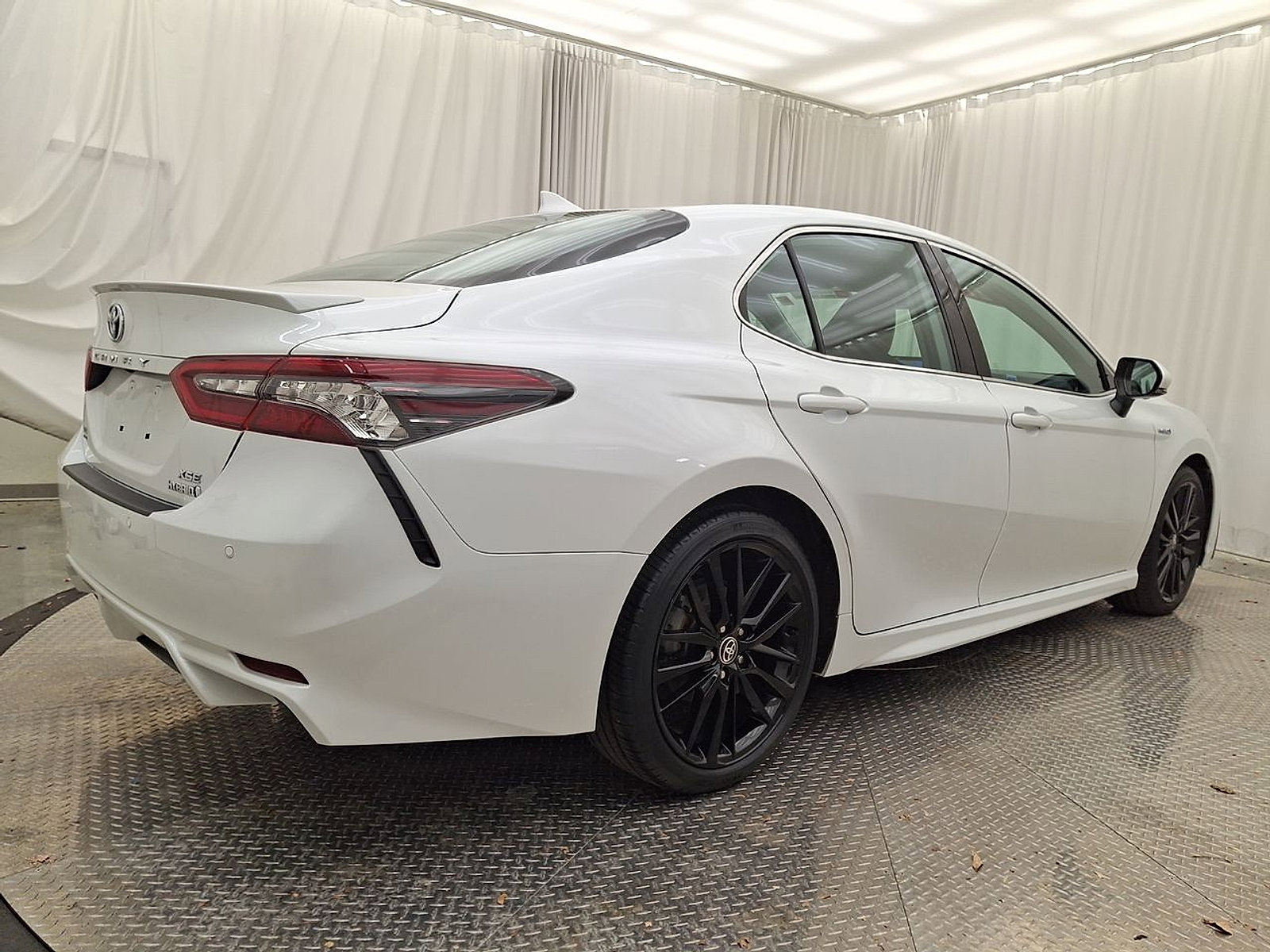 Certified 2021 Toyota Camry XSE w/ Navigation Upgrade Package image 25